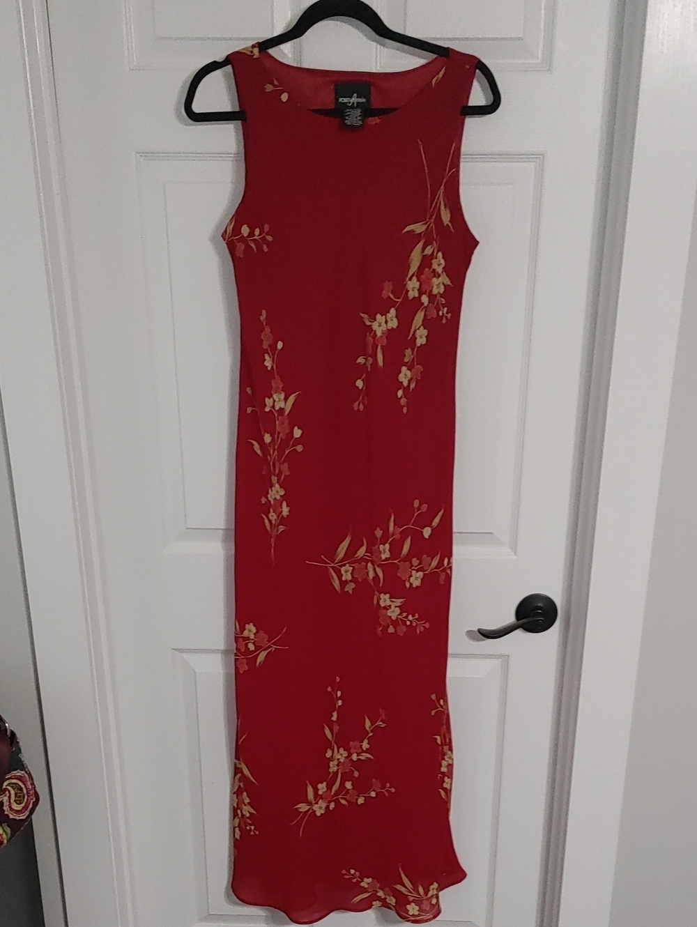 Positive Attitude Red Maxi Dress with Gold Floral Y2K Streamlined Silhouette Sm